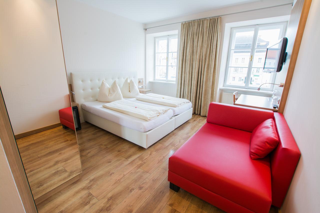 Hotel Gasthof Zur Post Obernberg am Inn Buitenkant foto